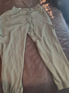 Men's Olive Cargo Jogger Pants - Drawstring Waist